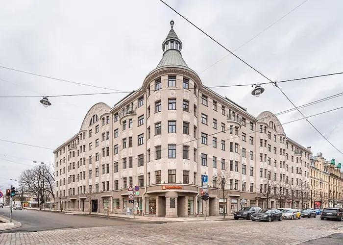 Location In With Wifi Apartment *