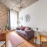 Apartamento Location In With Wifi *